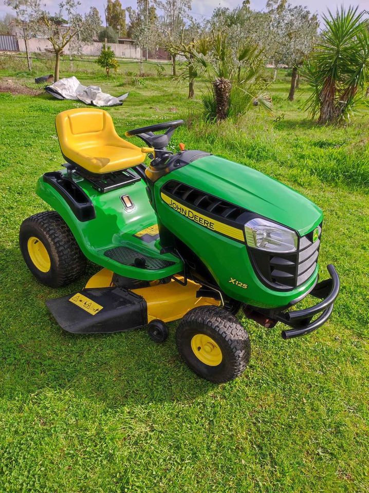 john deere 15hp lawn tractor running scorzè.