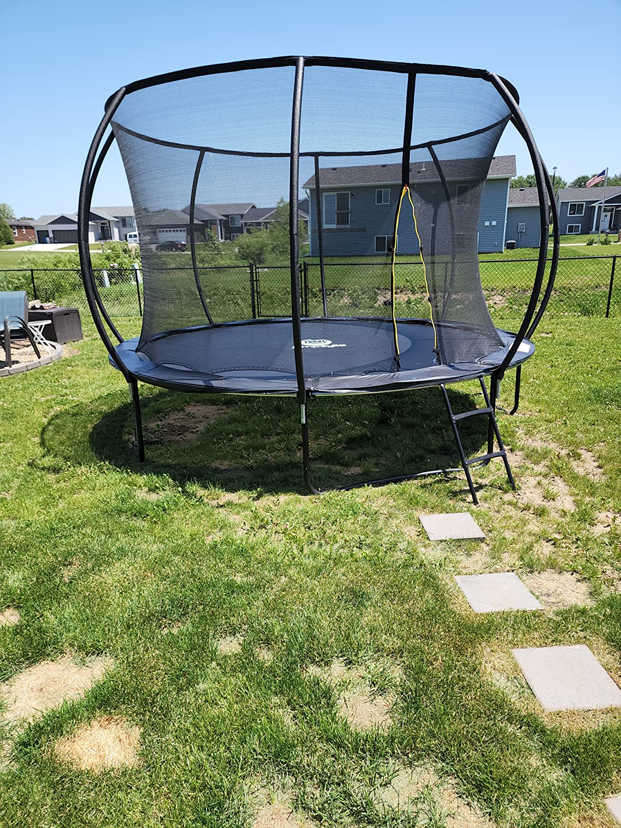 JUMPZYLLA Trampoline 8FT 10FT 12FT 14FT 15FT 16FT Trampoline with Enclosure - Recreational Trampolines with Ladder and AntiRust Coating, ASTM Approval Outdoor Trampoline for Kids